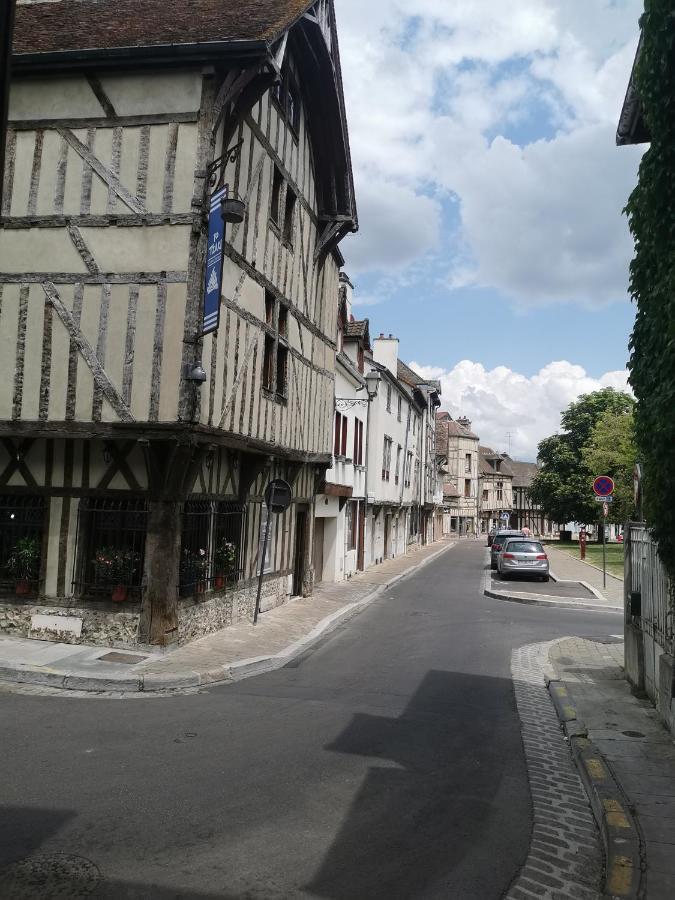 Le Petit Bouchon De Troyes Classe 3 Etoiles מראה חיצוני תמונה